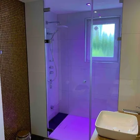 Beheizbarer Pool - Zentral & Modern Mit Elbzugang! Holiday home